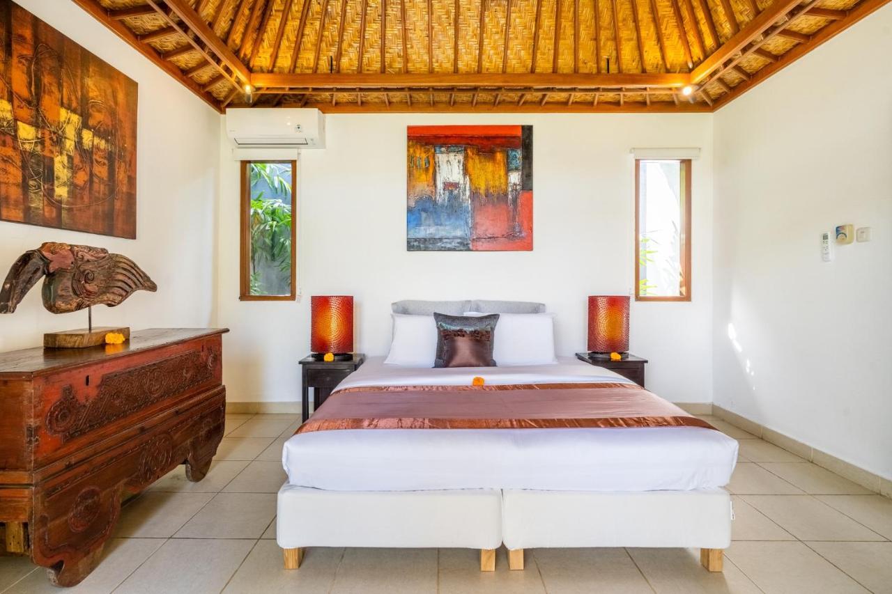 Romantica Villa Ubud Exterior photo